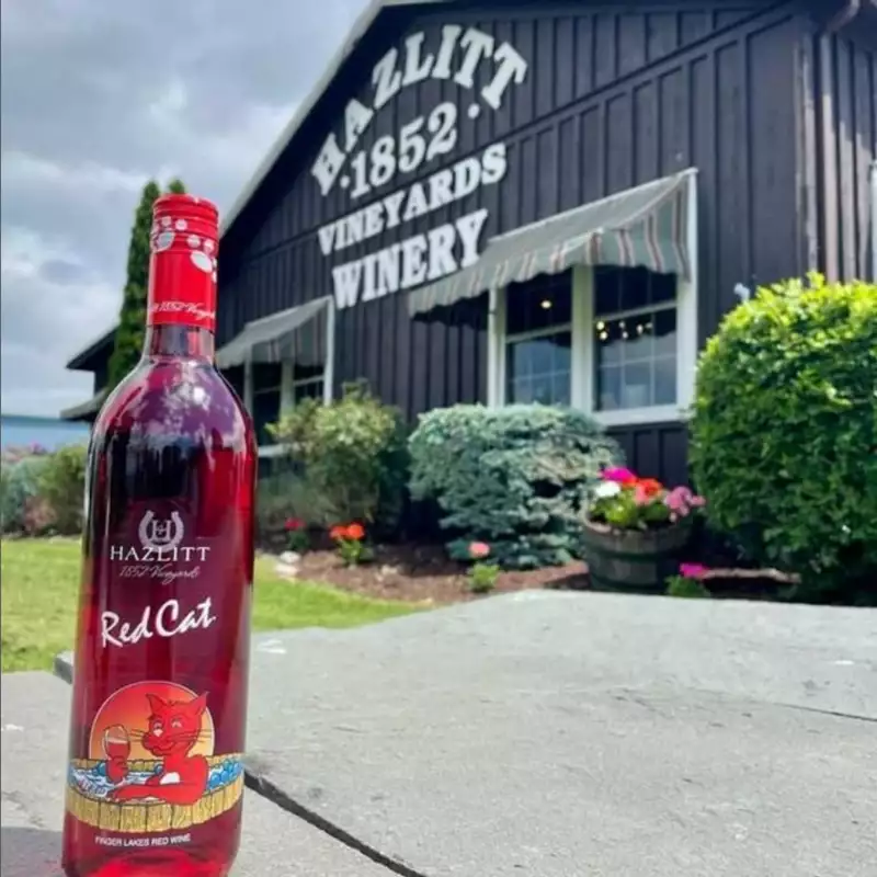 Hazlitt 1852 Vineyards