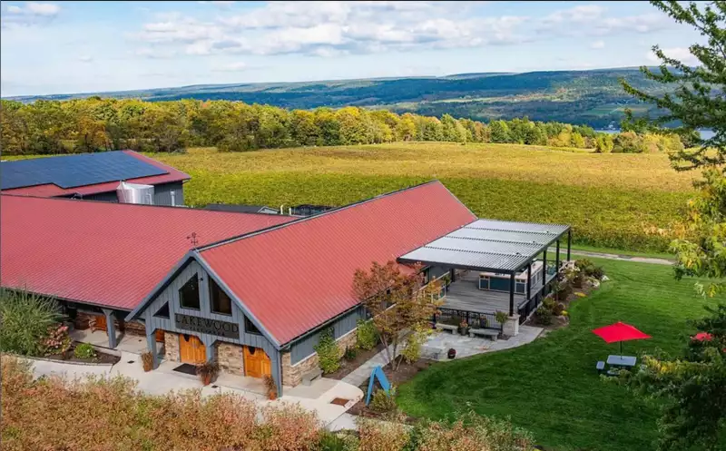 Lakewood Vineyards 2